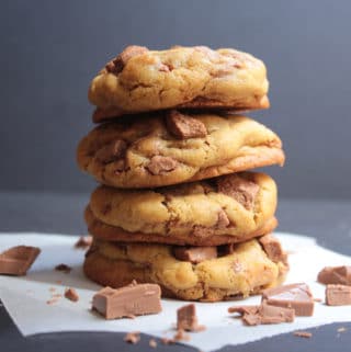 The Best Soft & Chewy Chocolate Chunk Cookies