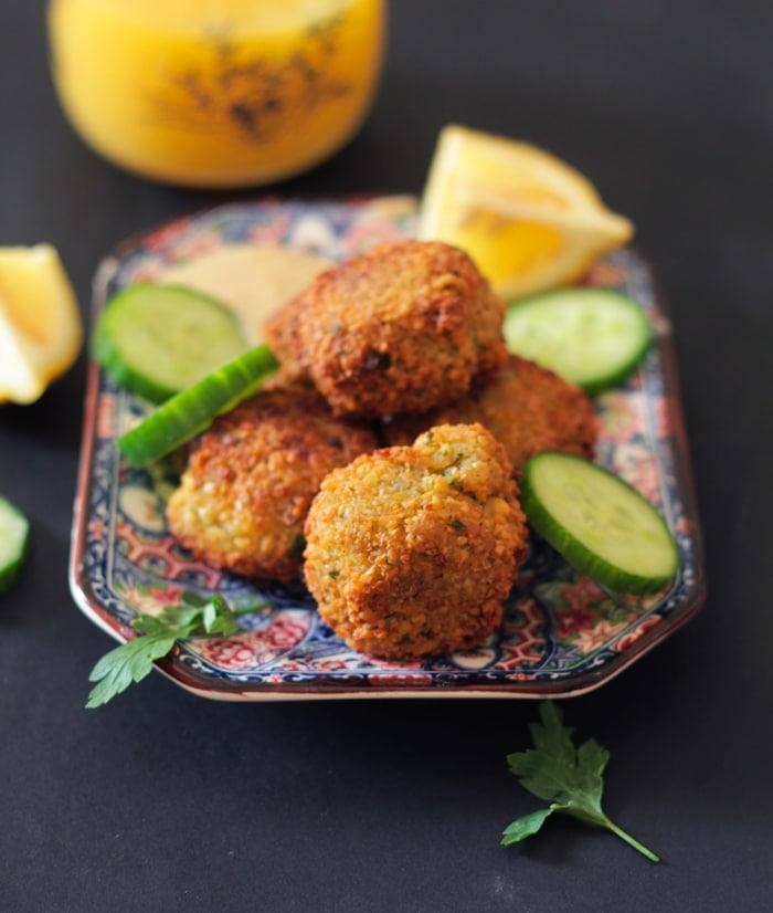 How to Make Crispy & Delicious Falafel at Home