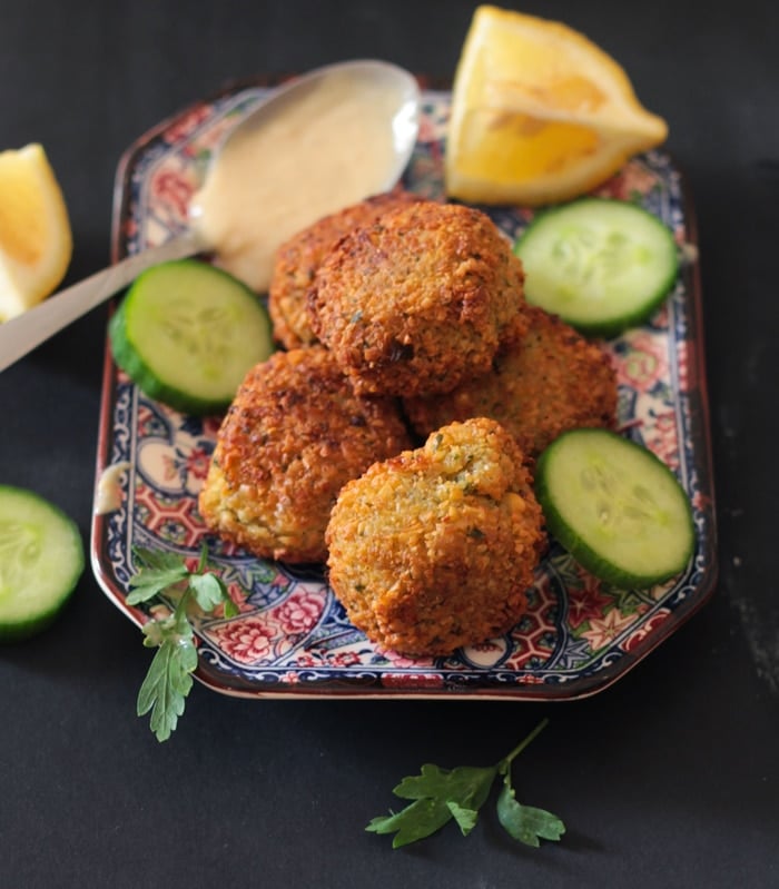 How to Make Crispy & Delicious Falafel at Home