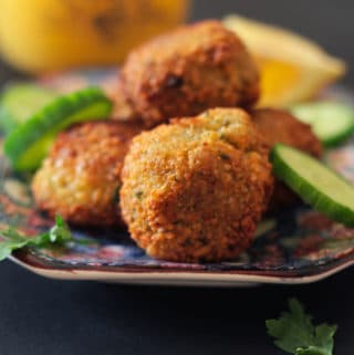 How to Make Crispy & Delicious Falafel at Home