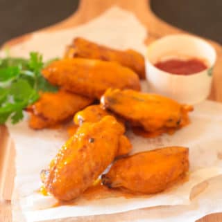 Buffalo Sauce Chicken Wings-5