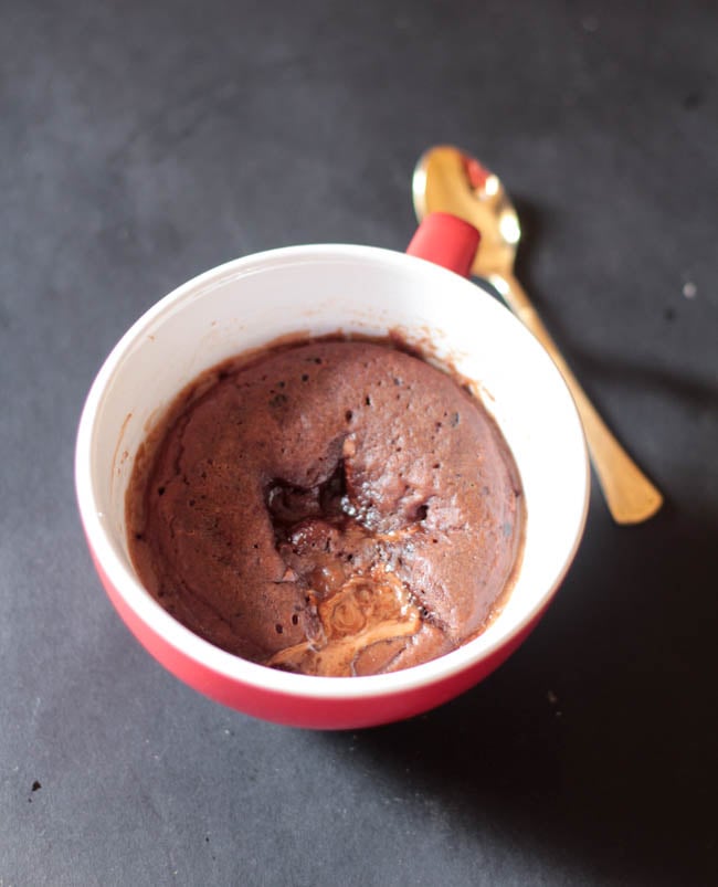 Lindt Chocolate Lava Mug Cake-1