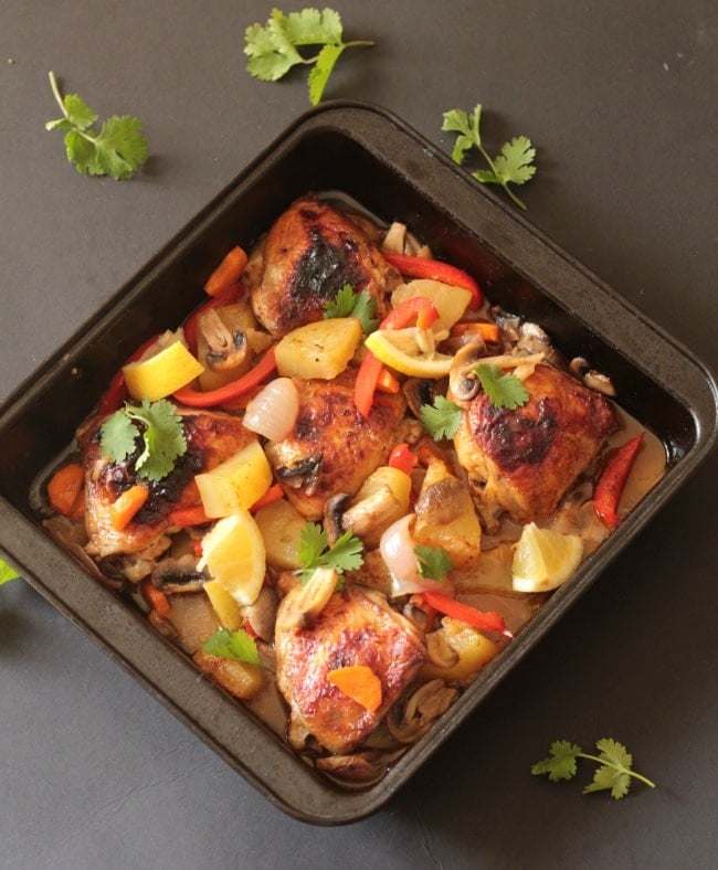 zero oil lemon baked chicken thighs & veggies2