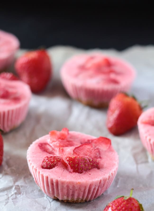 Strawberry Froyo Cheesecake Bites