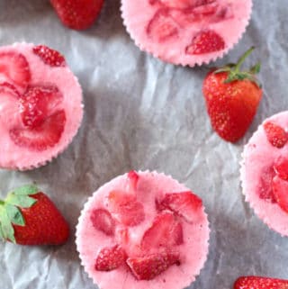 Strawberry Froyo Cheesecake Bites