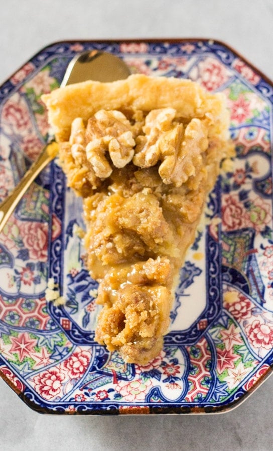 Easy Walnut Pie 