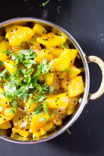 Potato Curry Recipe - Aloo Bhujia - I Knead to Eat