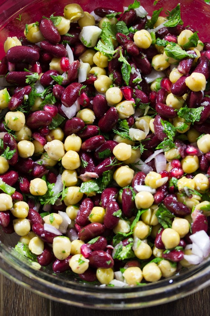 Chickpea Pomegranate Salad