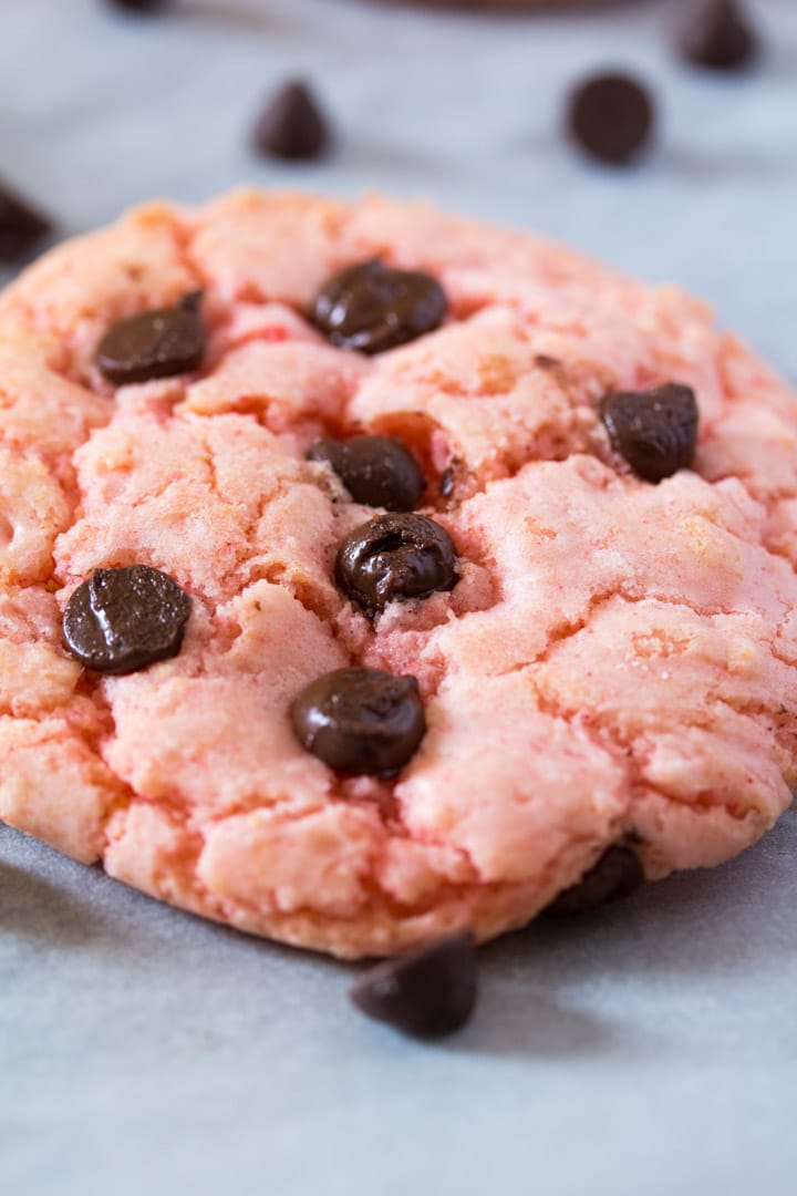 Chewy Strawberry Cake Mix Cookies I Knead To Eat 