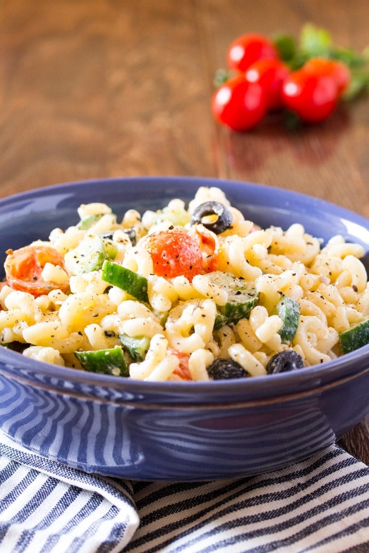 Easy Creamy Summer Macaroni Salad