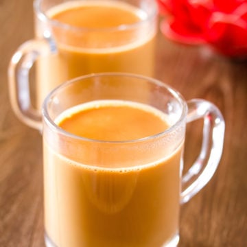 Karak Chai - I Knead to Eat