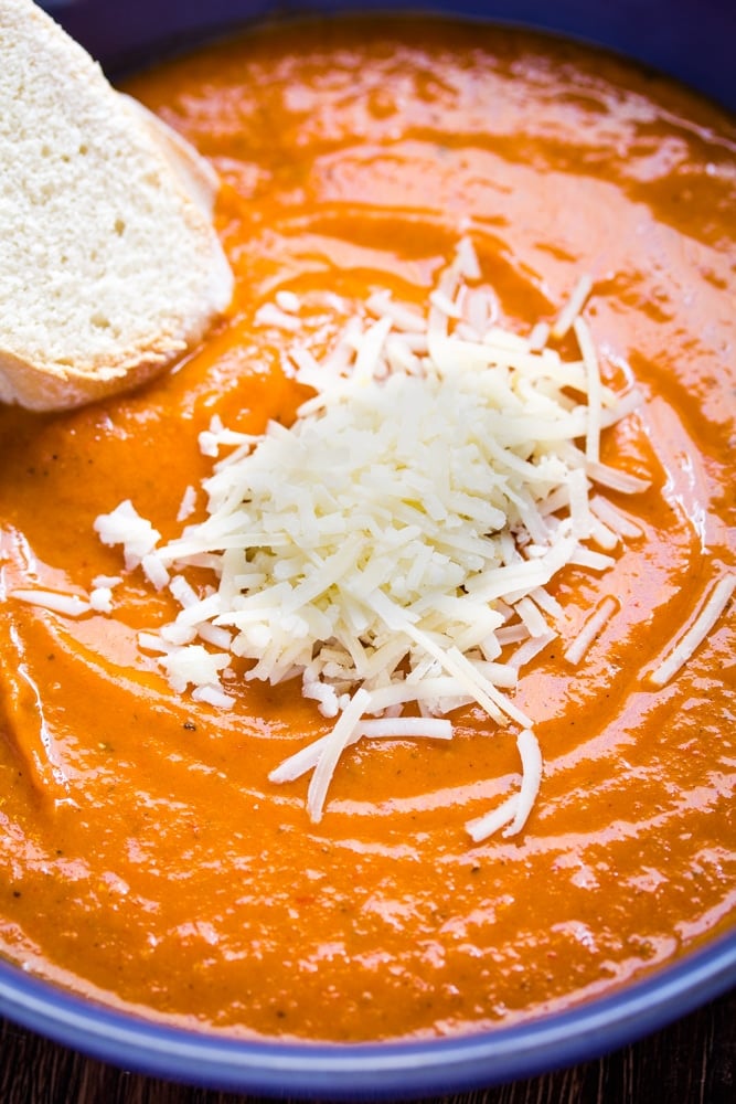 Roasted-Red-Pepper-and-Tomato-Soup