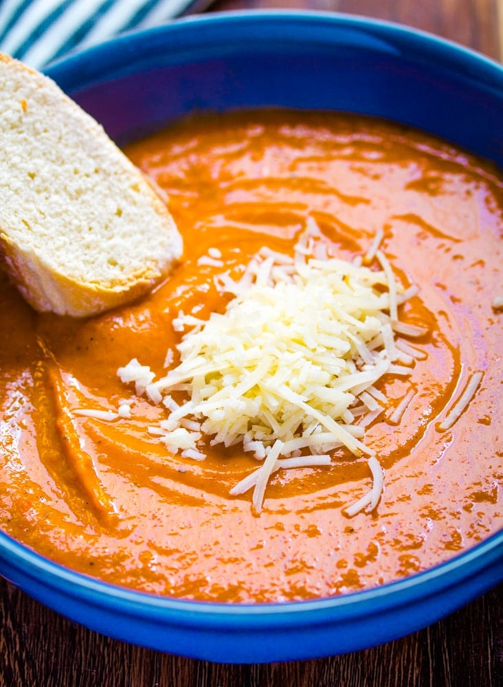 Roasted-Red-Pepper-and-Tomato-Soup