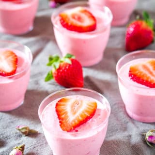 quick strawberry mousse recipe