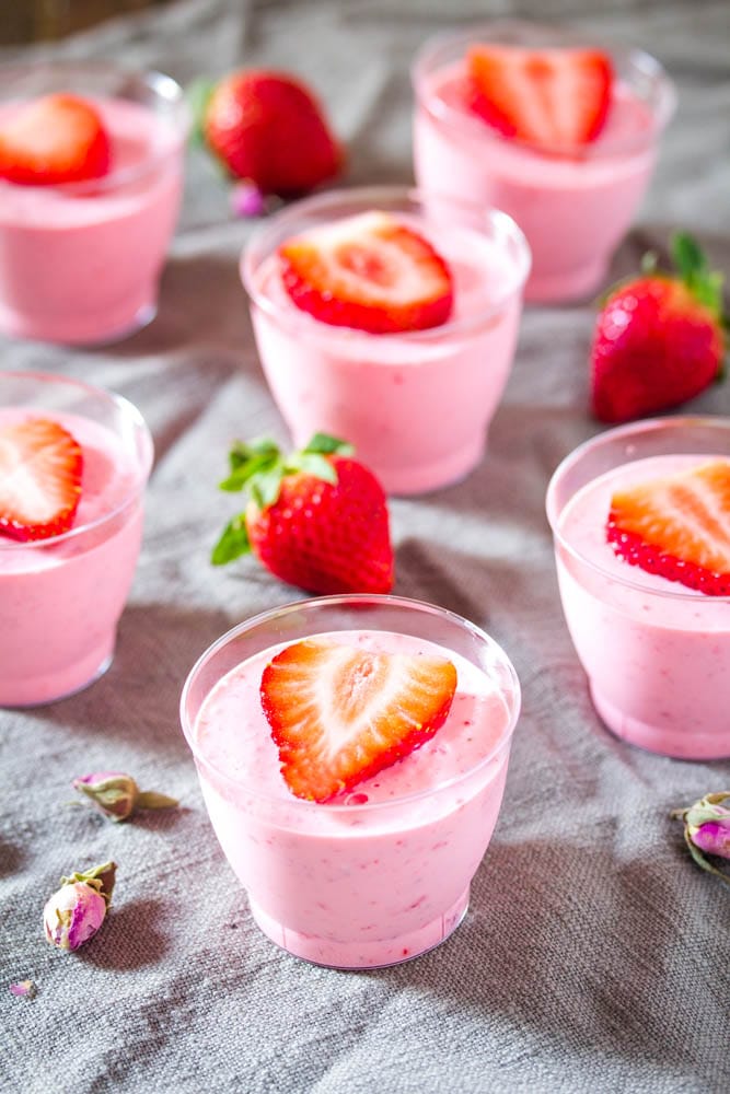 quick strawberry mousse recipe