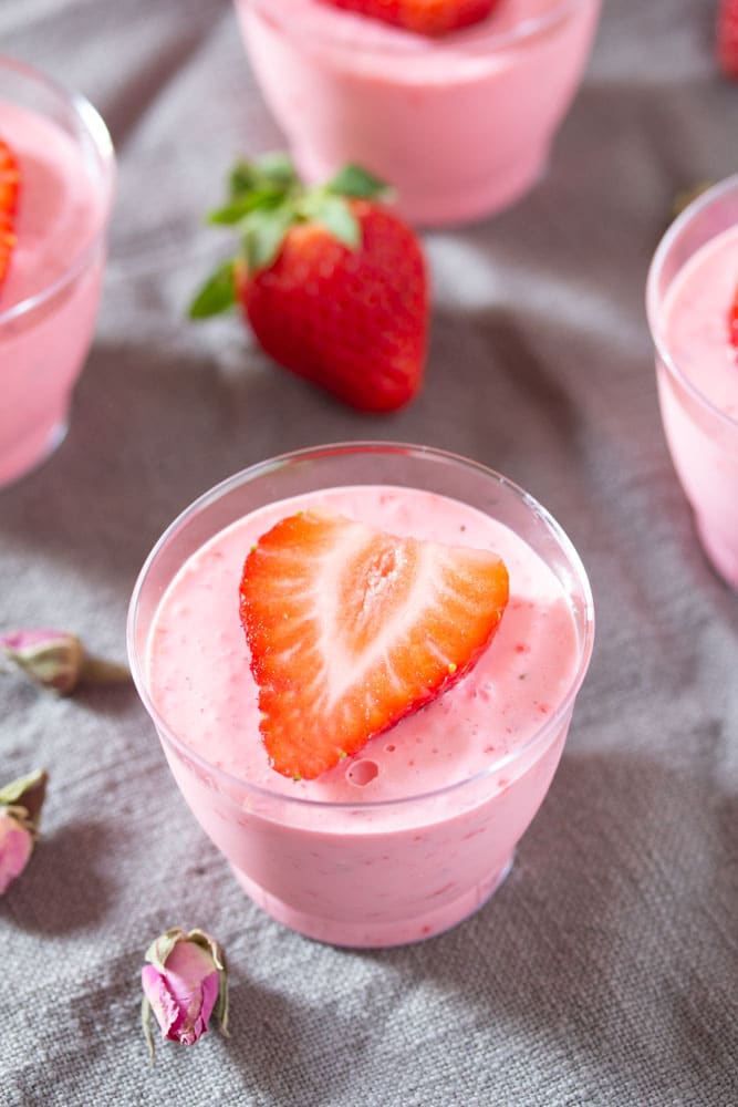 easy strawberry mousse recipe