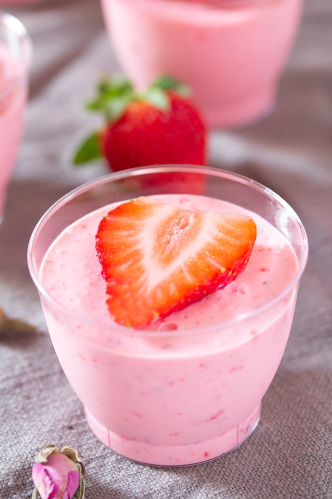 Quick Strawberry Mousse Recipe I Knead to Eat