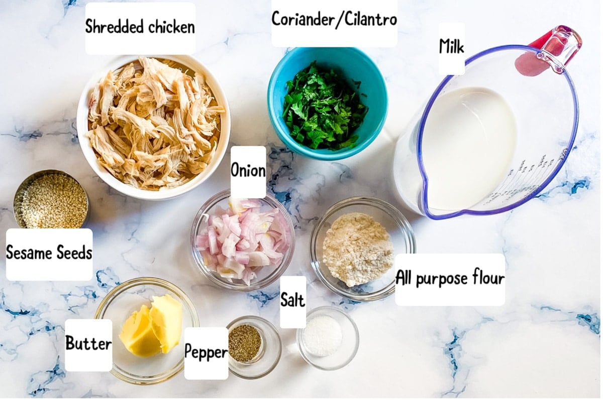 Ingredients needed for the creamy chicken filling.