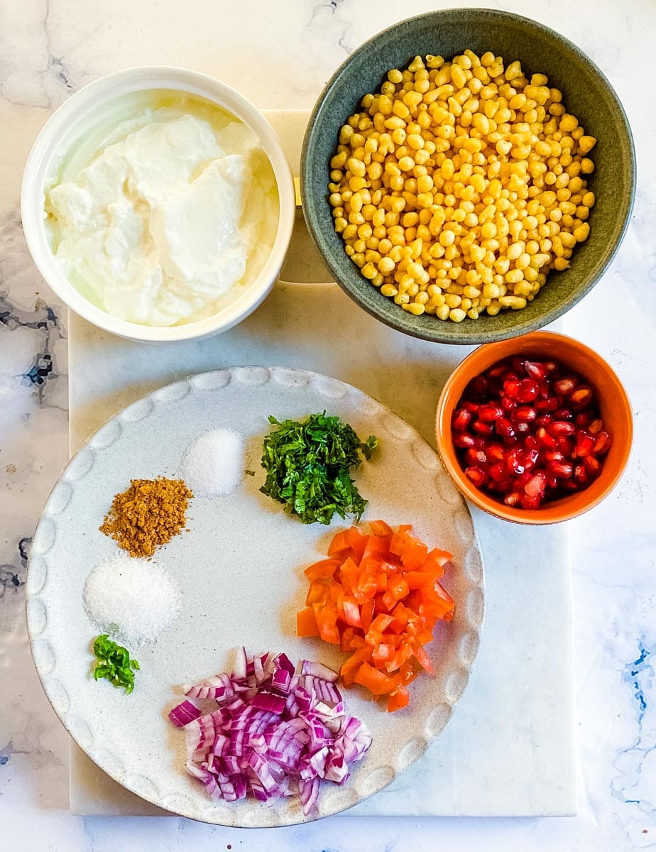 Ingredients for boondi raita.