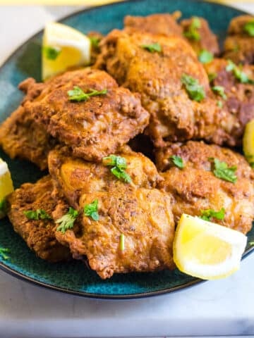 Lahori fried fish with seasoning
